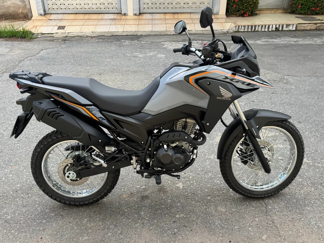 Honda XRE 190 adventure 0km modelo 2026 - Foto 4