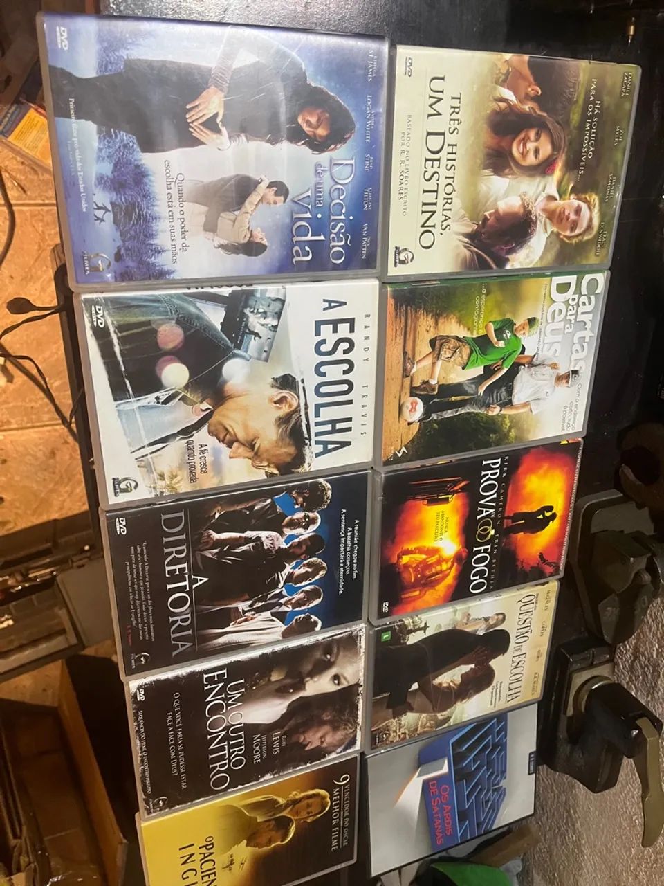 Coleção de DVDs - Filmes Variados - Foto 2