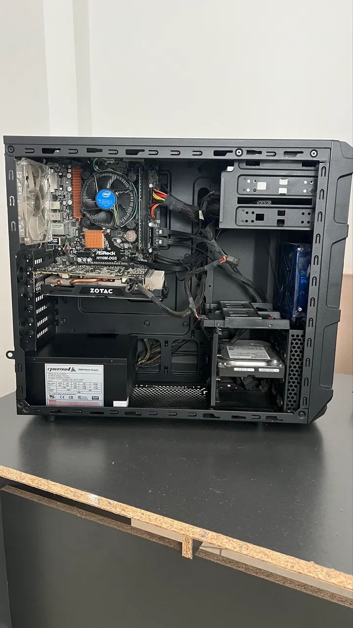 PC Gamer CybertronPC Windows 10 Home - Foto 4