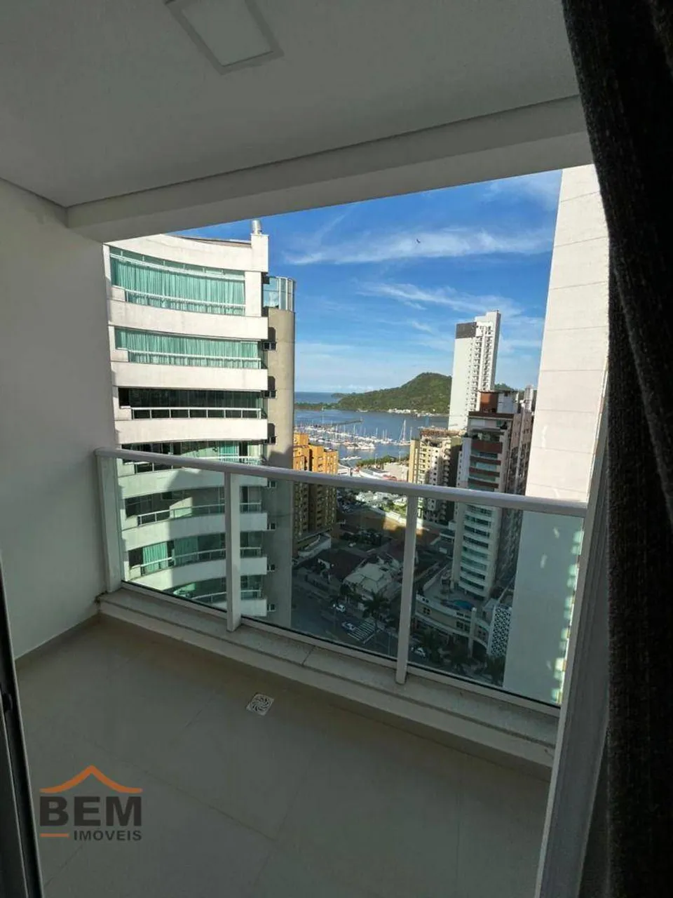Apartamento com 2 dormitórios à venda, 167 m² por R$ 950.000,00 - Centro - Itajaí/SC