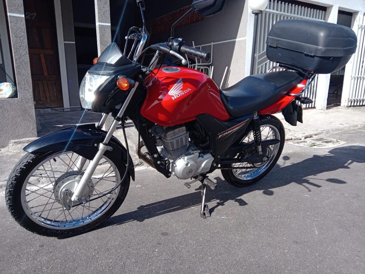 CG Fan 125 i 2017 - Foto 4