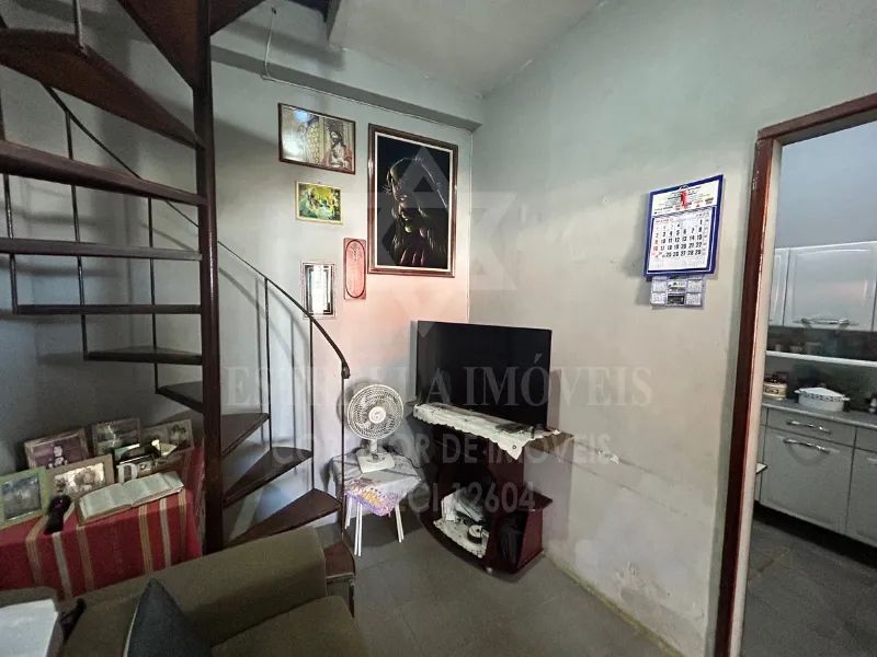Três casas com 5 quartos sendo 1 suíte no total na Rod. Amaral Peixoto em Bacaxá - Saquare - Foto 2