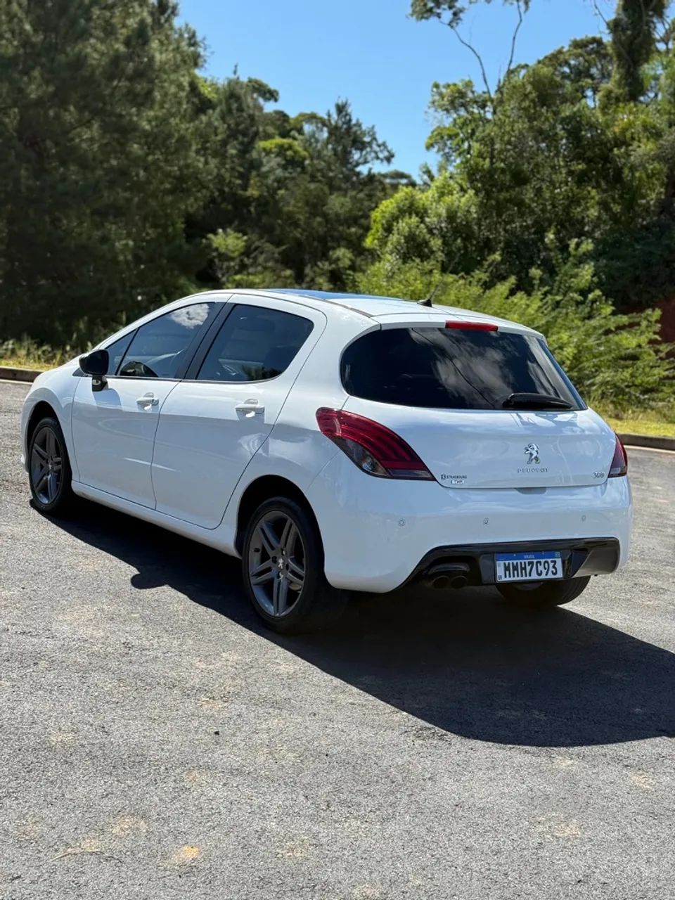 Peugeout 308 1.6 thp ano 2013 com teto solar  - Foto 3