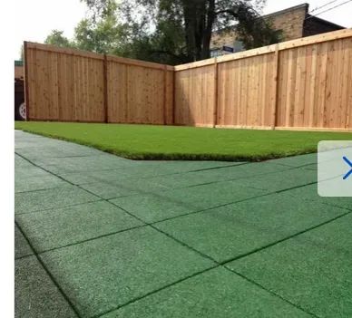 PISO DE BORRACHA SQUARE KIDS 1.00m X 1.00m 15MM - VERDE