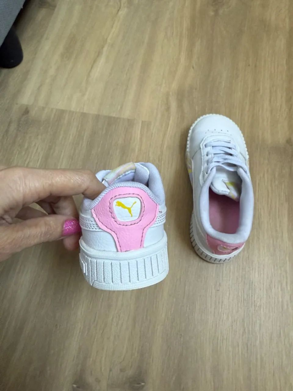Tênis Puma infantil branco e rosa feminino Calçados Boa Vista