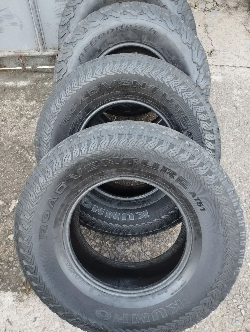 Pneus Kumho Road Venture AT51 - 205/70R15