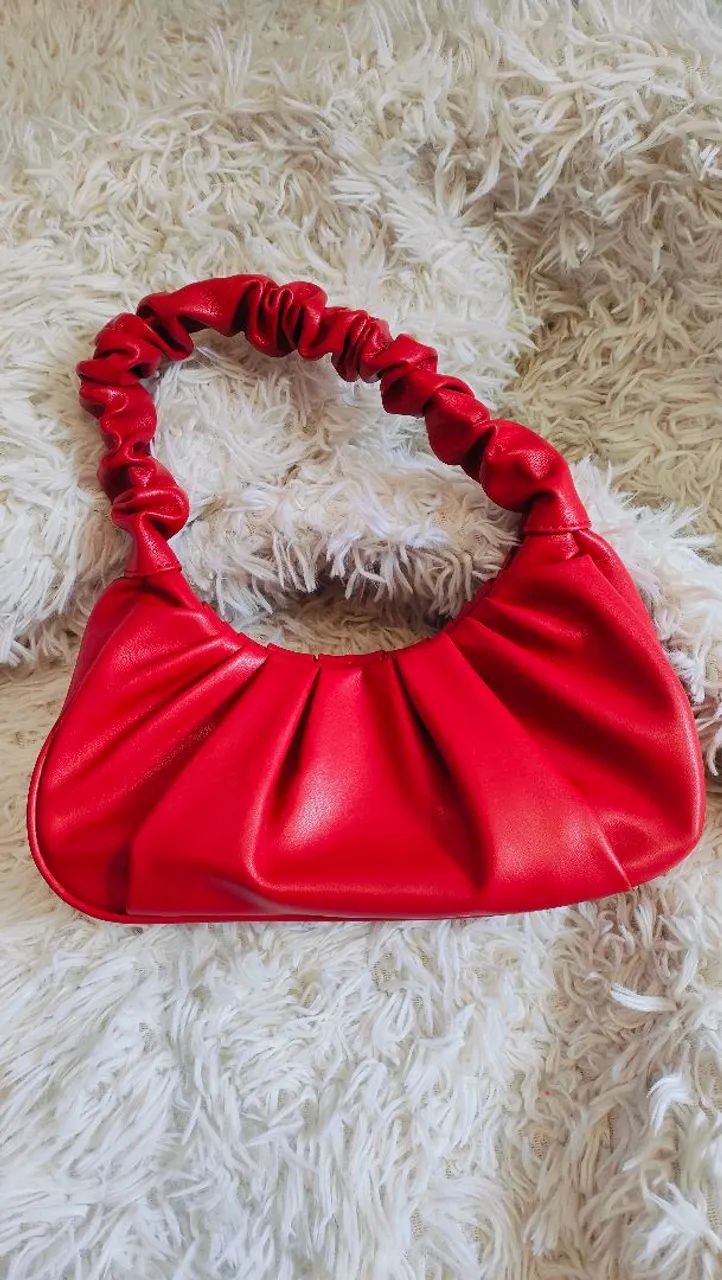 Bolsa com alça franzida  - Foto 5