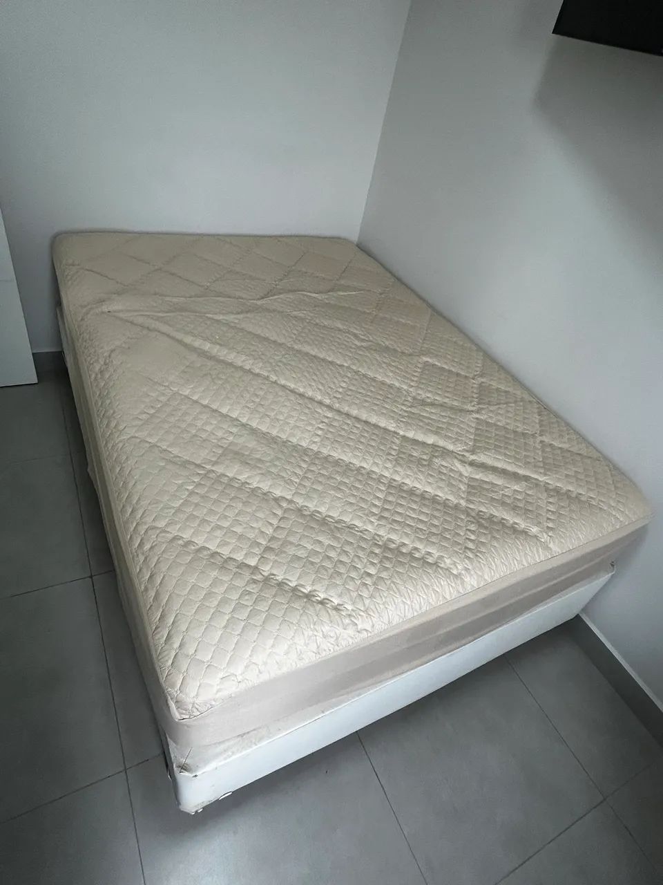 CAMA DE CASAL PADRÃO - Foto 3