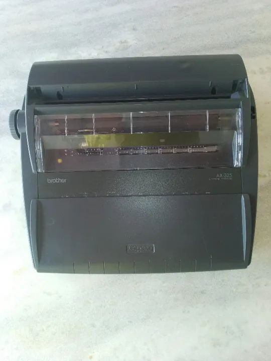 Maquina de Escrever Vintage Brother  Para Colecionadores - Foto 4