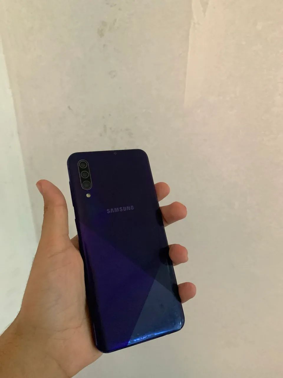 Celular A32 de 128gb quebrado. - Foto 2