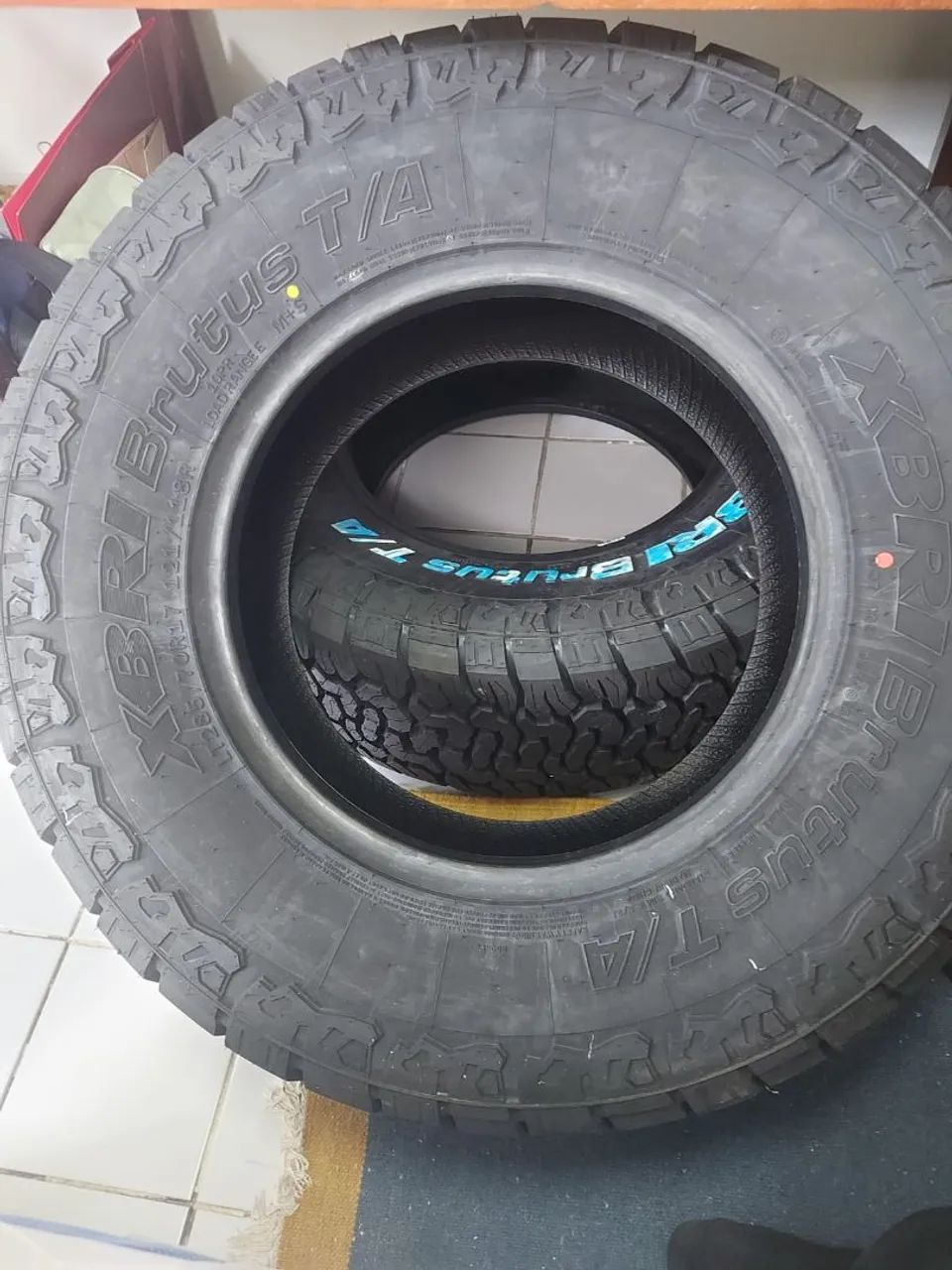 Pneu NOVO LT 285 / 70 R17 / 121/118R XBRI Brutus - Foto 4