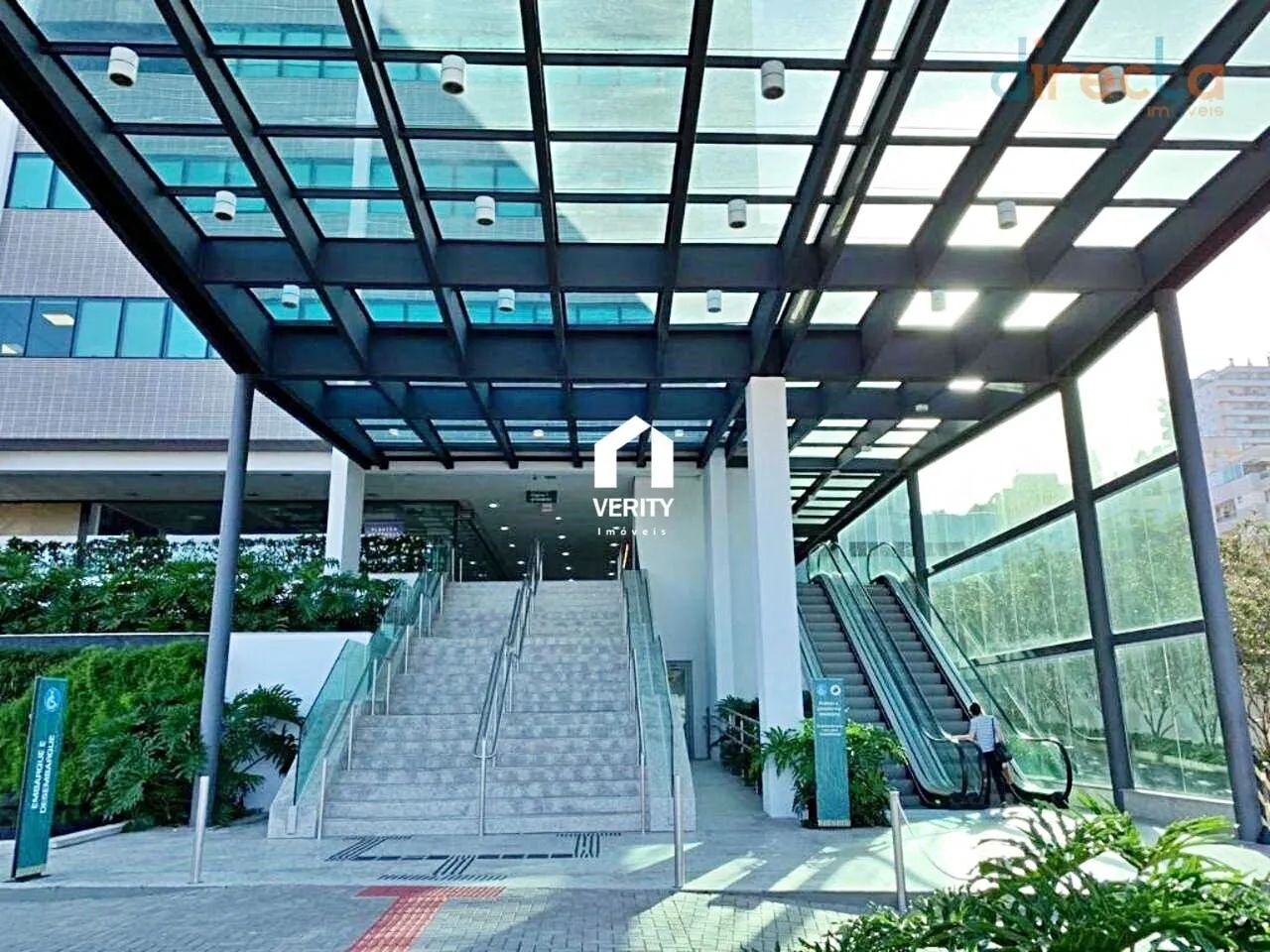 Sala comercial com 230,69 m² com 2 vagas  Techno Towers, SC-401 - Foto 3