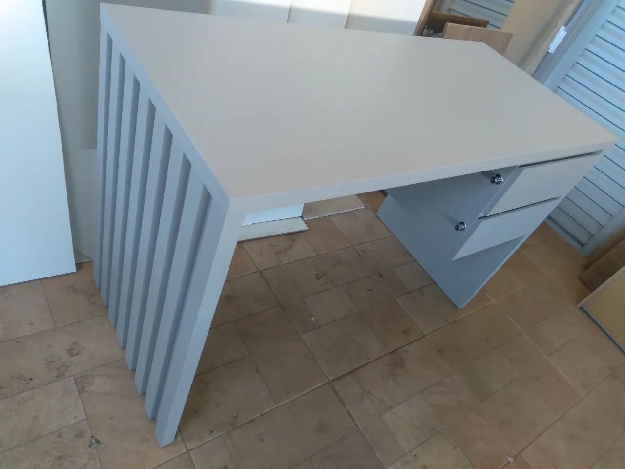 Vd mesa escritório fabricada nova 