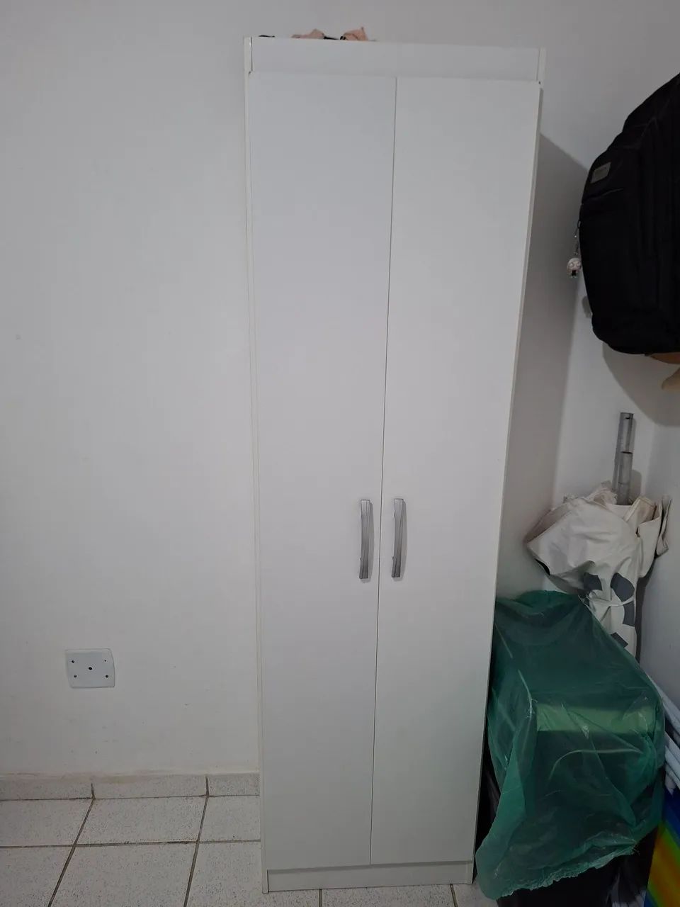 Armário multiuso 
