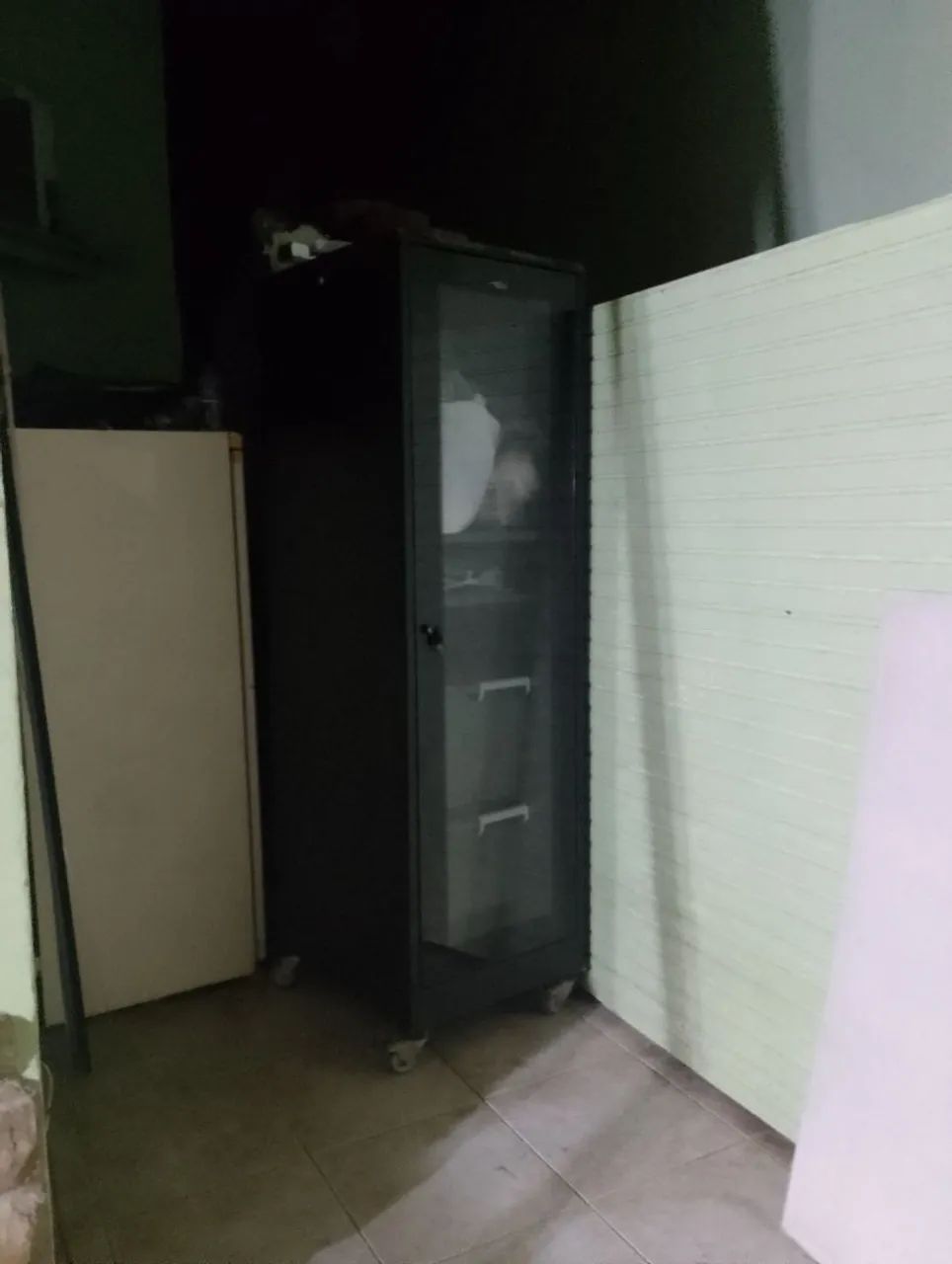 Rack piso servidor 
