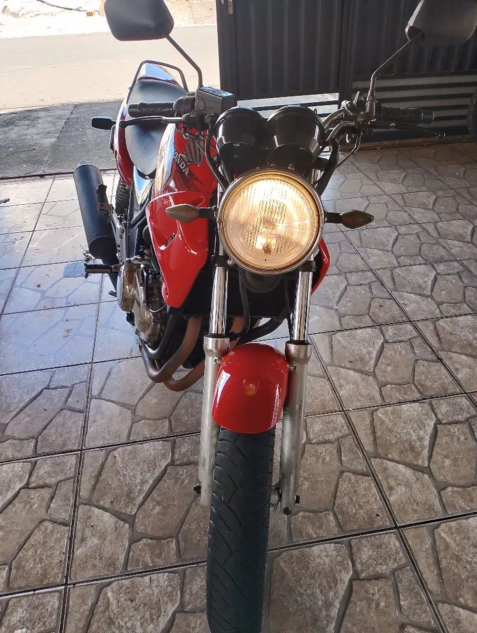 Vendo CB500 EM OTIMO ESTADO