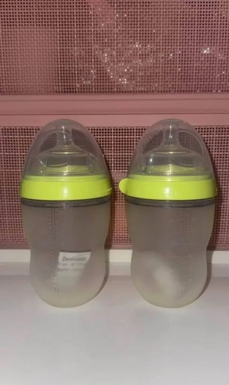 Mamadeira Comotomo - Foto 2