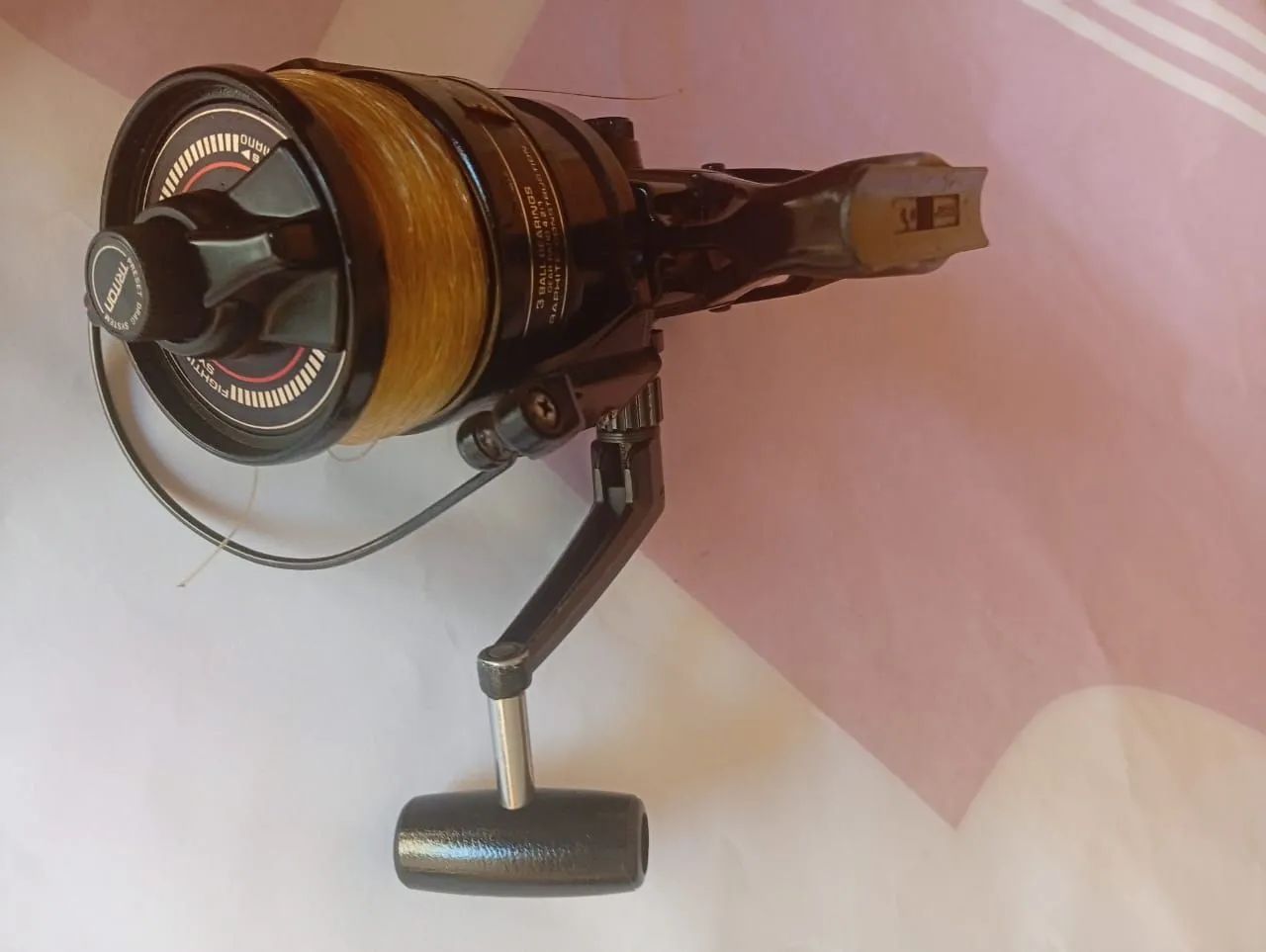 Molinete Shimano Baitrunner 6500 - Foto 4