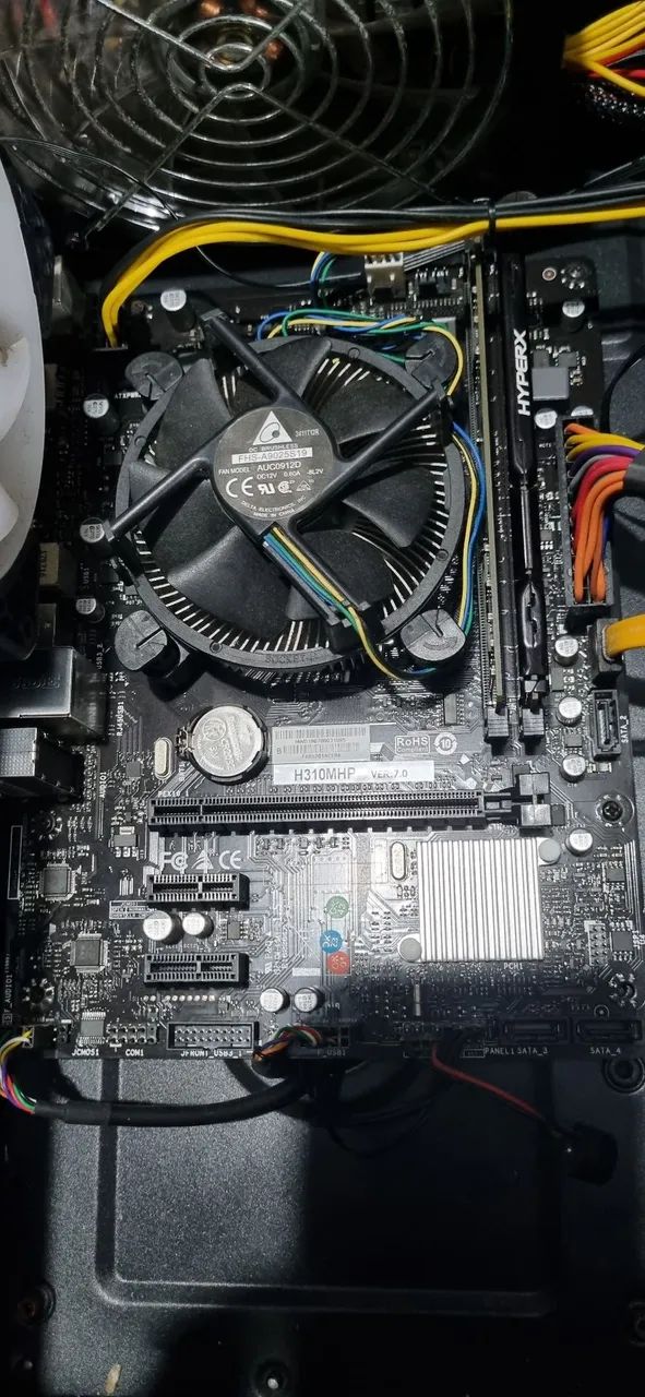 Placa mae 9 geração e i3 9100f. Troco por kit ryzen.