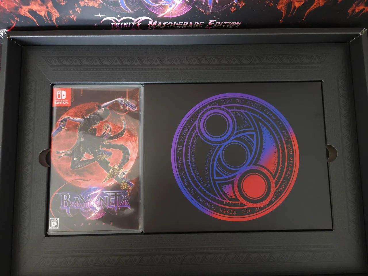 Bayonetta 3 Trinity Masquerade Edition - Foto 4