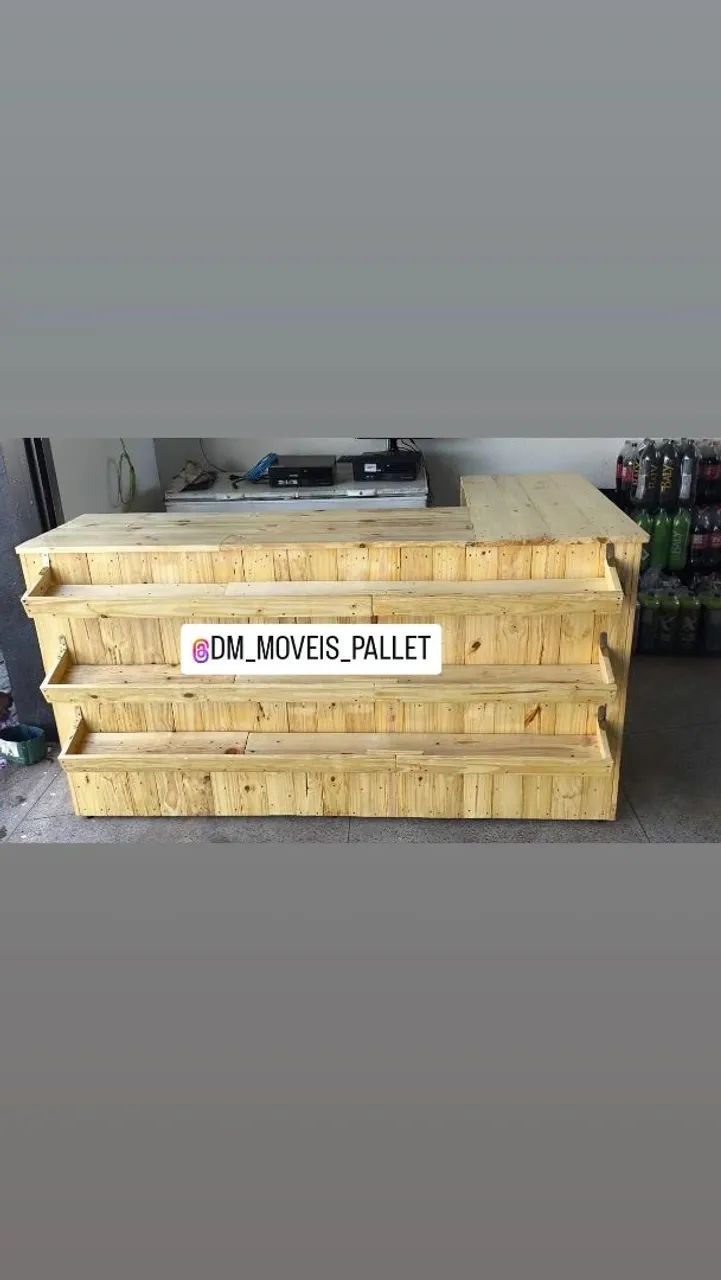 Balcão comercial pallet rústico 