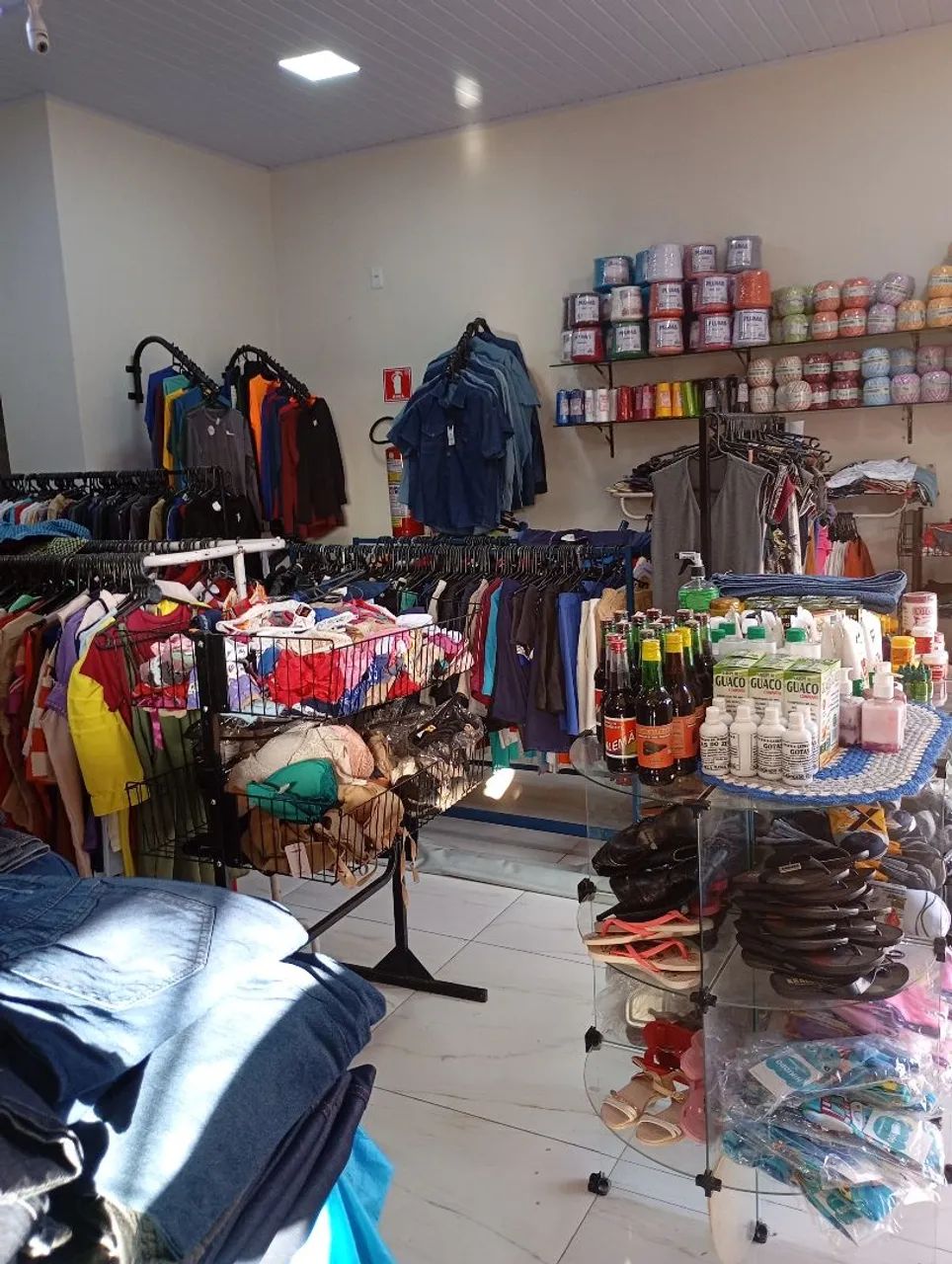 Vendo loja de roupas montada completa  - Foto 5