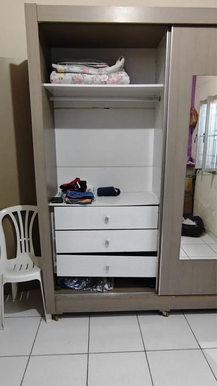 Guarda roupa