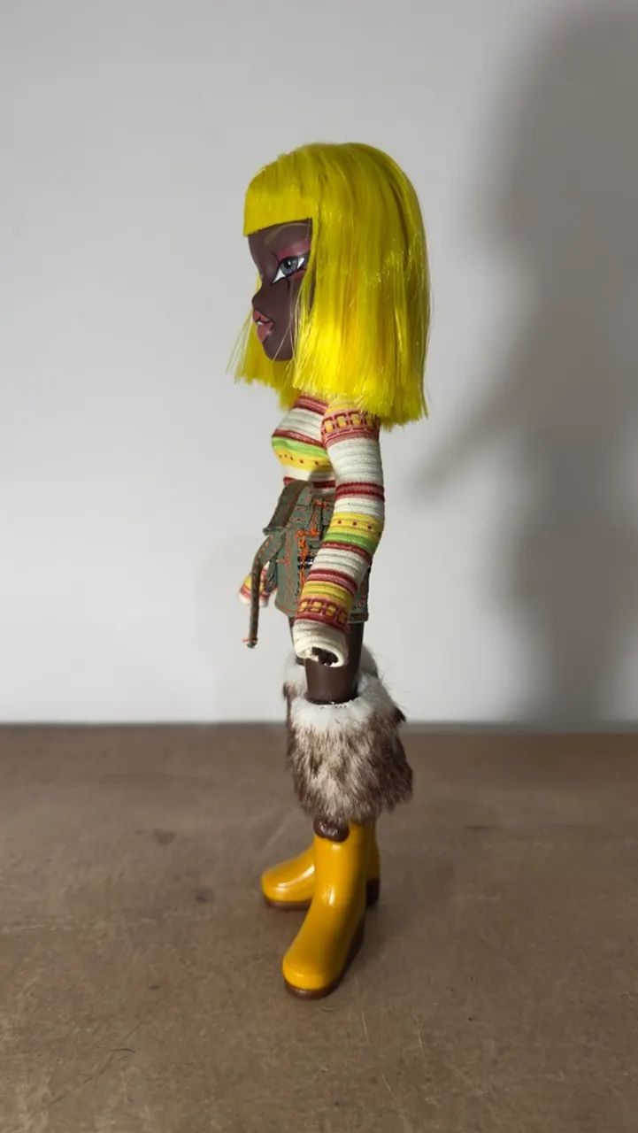 Boneca Bratz x Mowalola - Foto 2