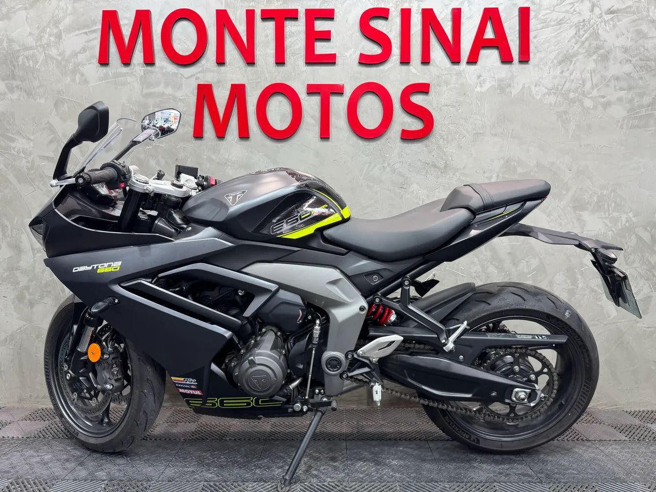 Triumph 660 2024 - 1486462707 | OLX
