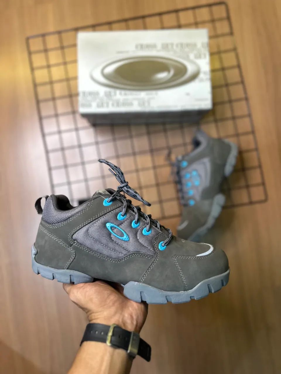 Tênis Oakley Halftrack Low 2 Cinza e Azul