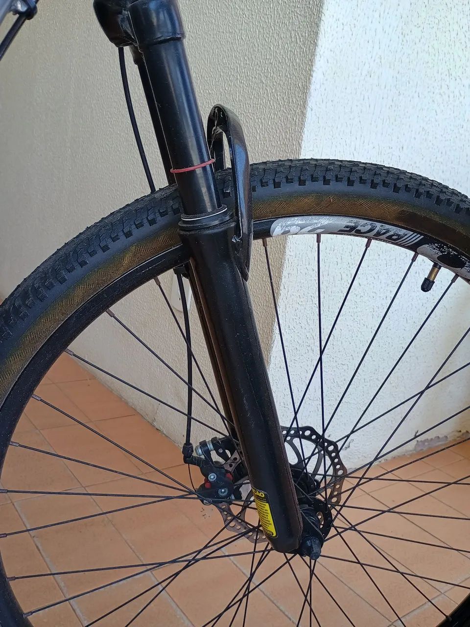 Vende - se bicicleta KSW aro 29 - Foto 3