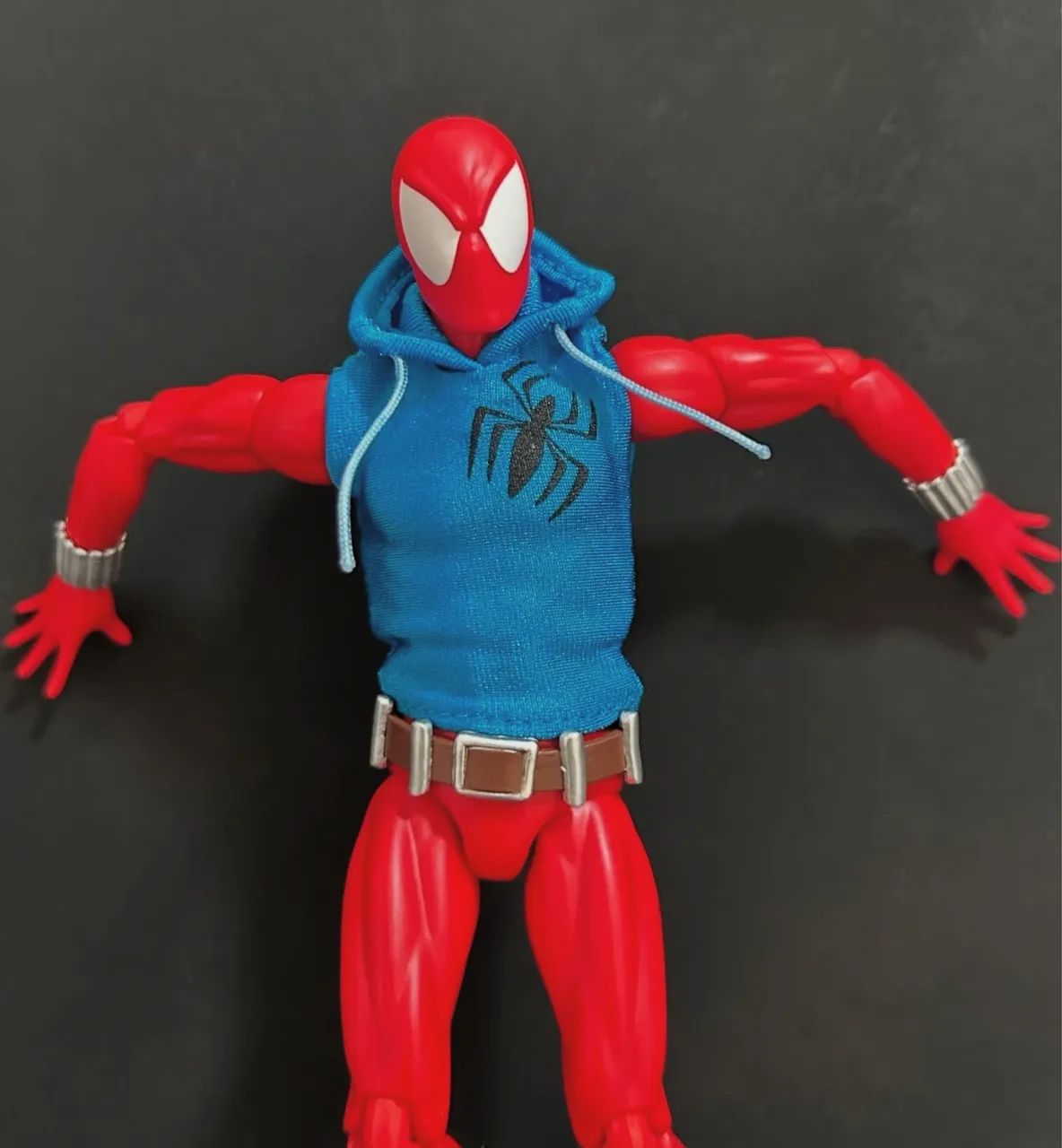 Scarlet Spider Mafex Original - Sem detalhes - Foto 4