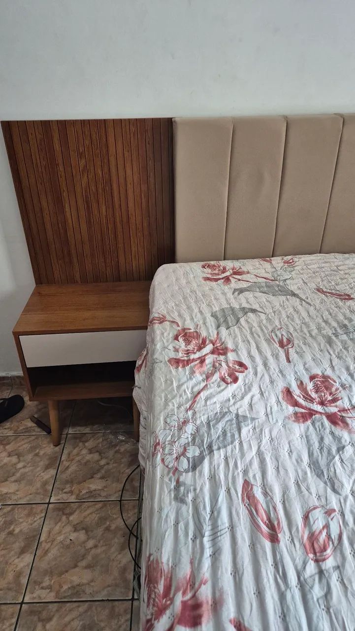 Cabeceira de cama com criado mudo  - Foto 5