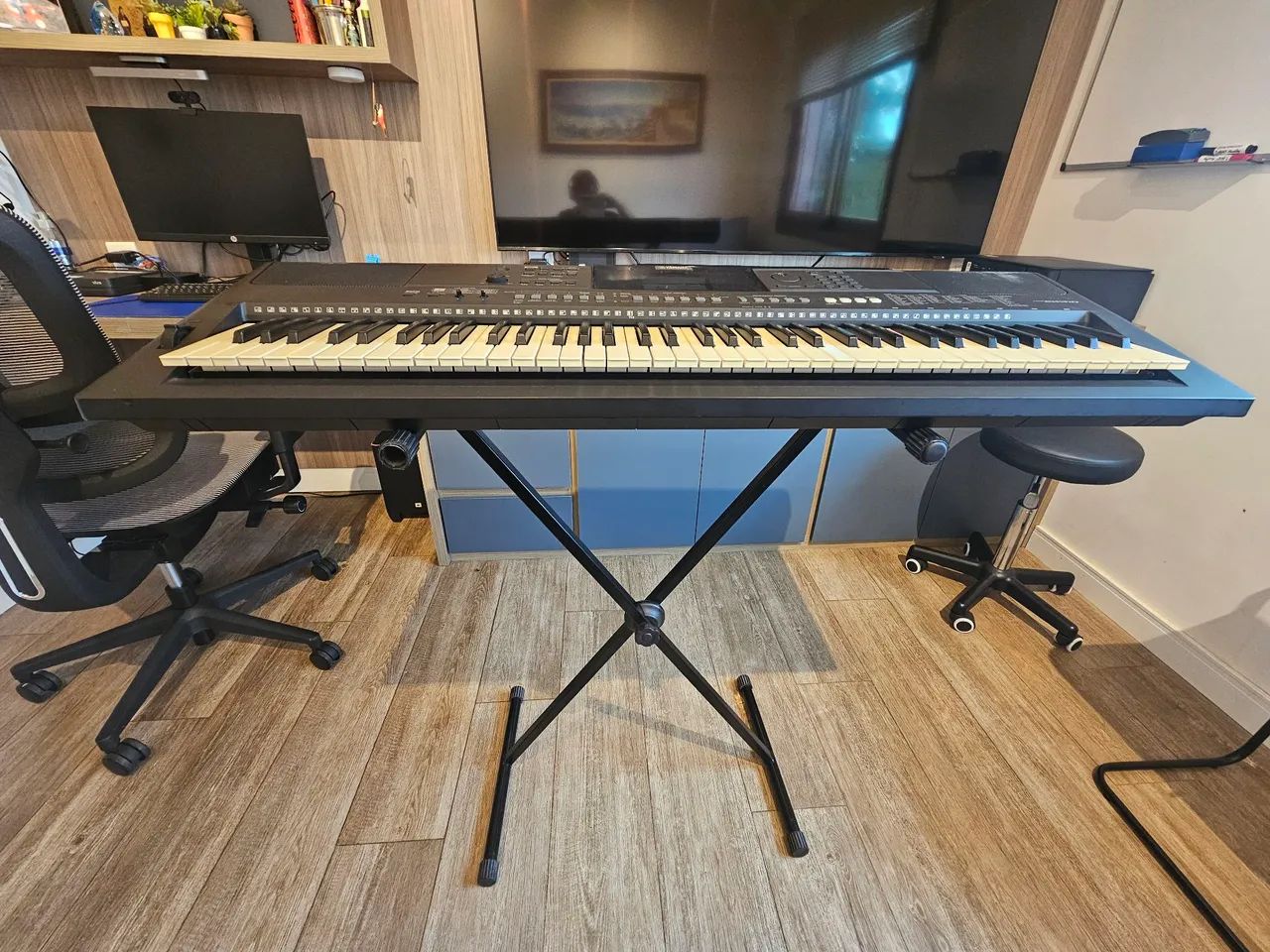 Teclado Yamaha PSR EW 410 - Foto 2