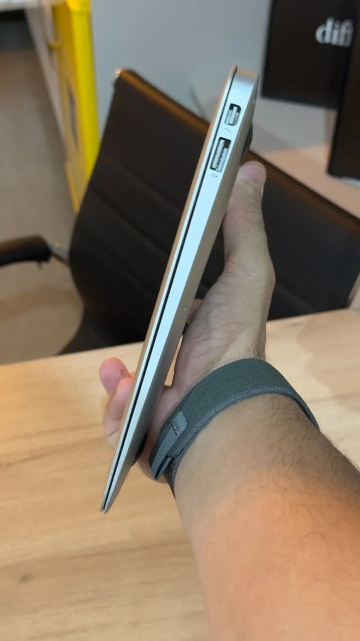 MacBook Air 2015 | 128GB SSD | Intel Core i5 | 128GB SSD | 11 Pol