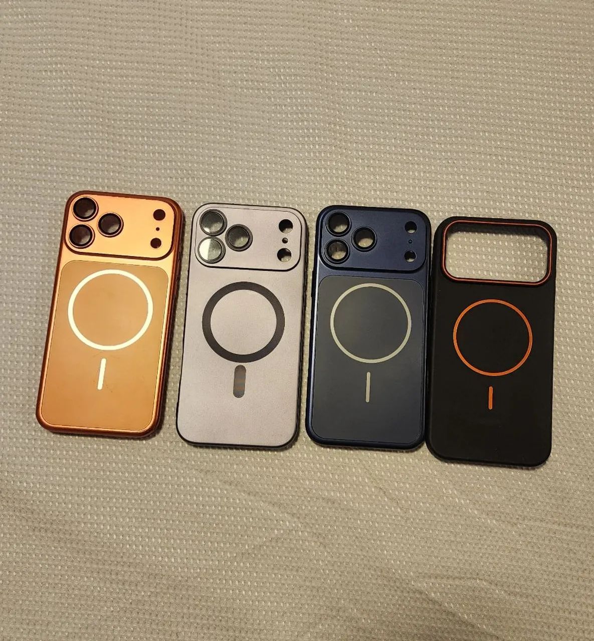 4 capas iphone 17 pro max novas