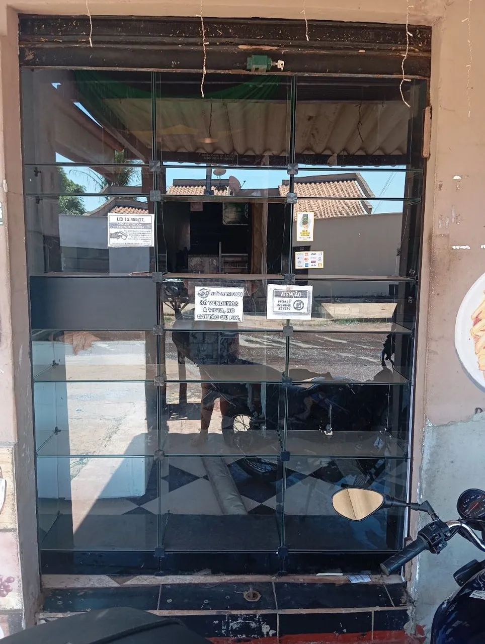 Vitrine expositora distribuidora