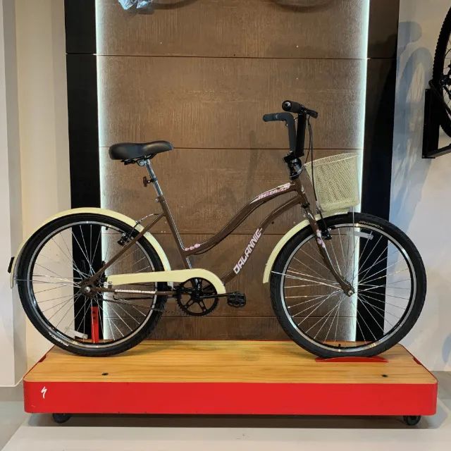Bicicleta Dalannio Beach Retrô Aro 26 Feminina Marrom e Bege