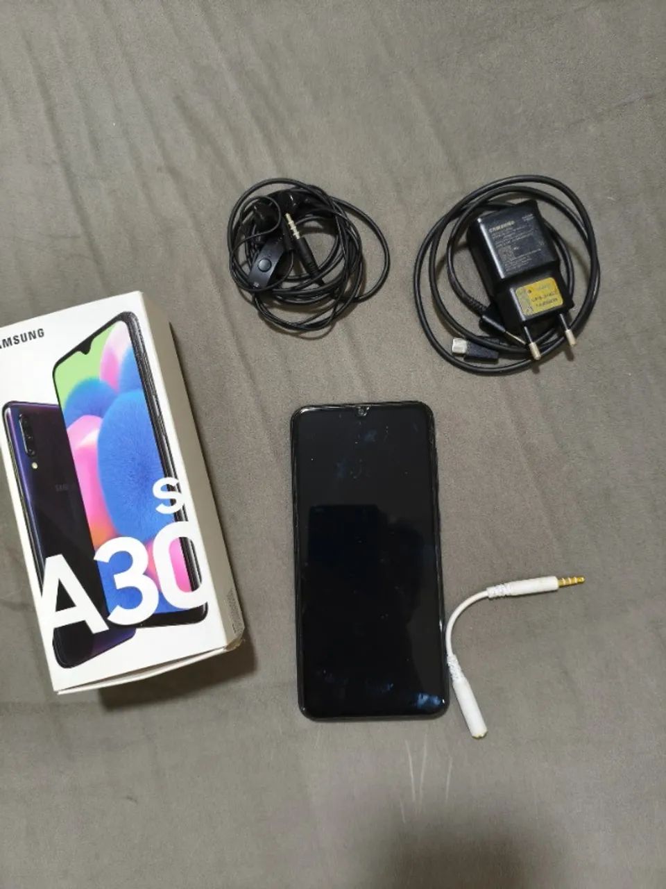 Samsung Galaxy A30 