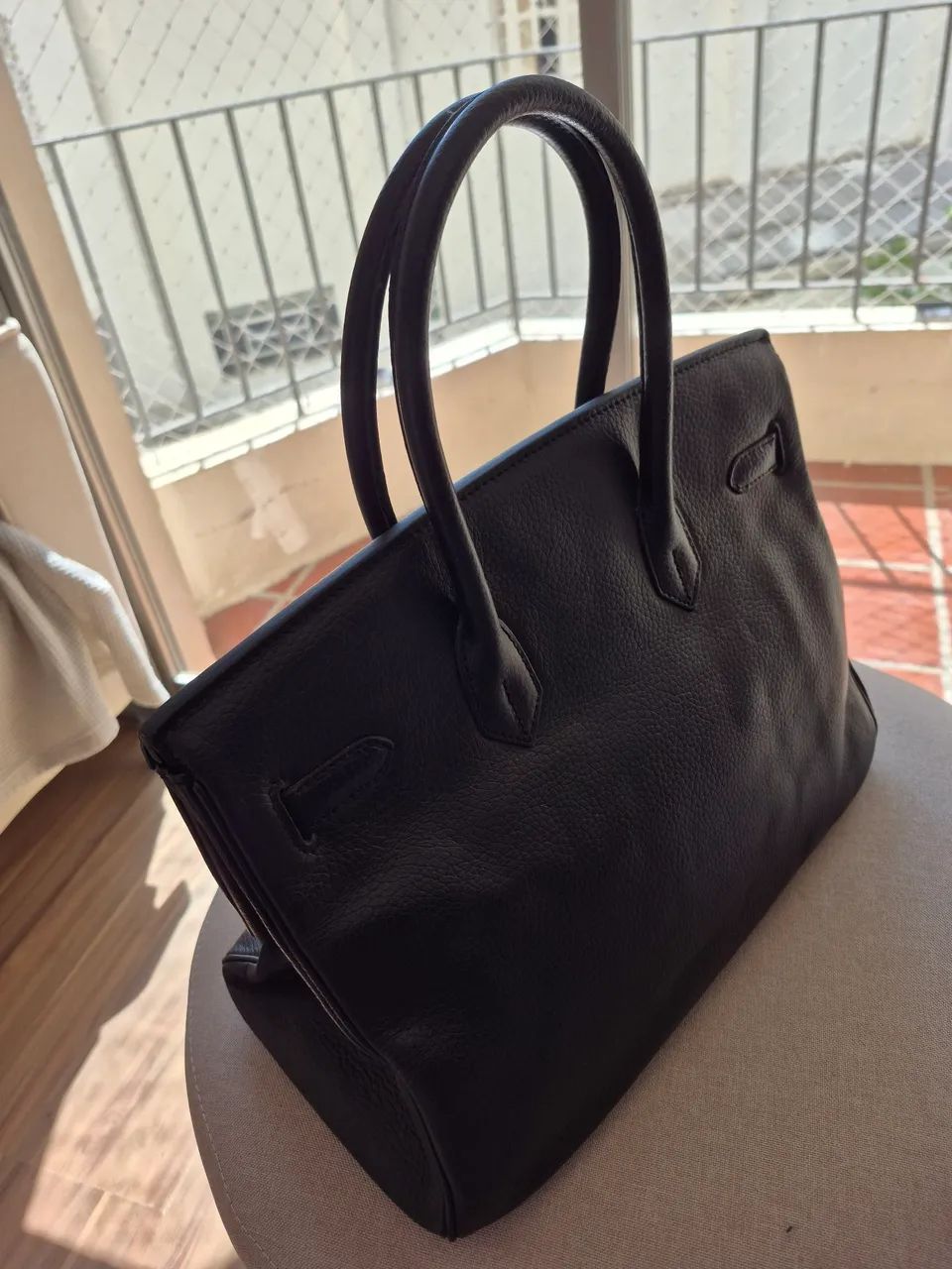Bolsa de mão em couro legítimo estilo francesa - Foto 4