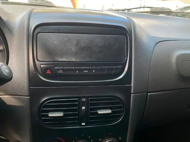 Fiat Strada Working Hard 1.4 Fire Flex 8V CS 2018 - Foto 4