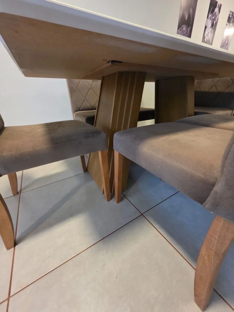 Mesa de Jantar 6 Lugares com Cadeiras Estofadas - Foto 5