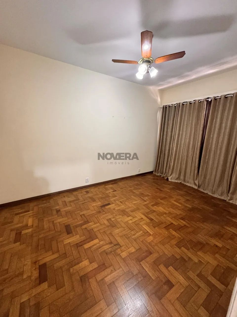 Apartamento central com elevador - Foto 2