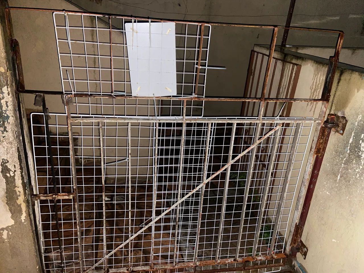 Iron Gate65104605696387121