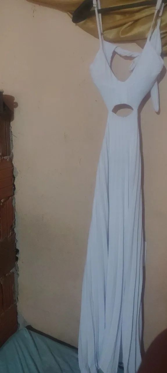Vestido branco longo de verão