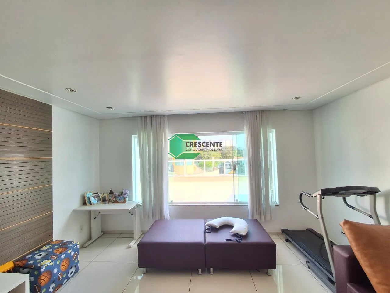 Sobrado á Venda 5 Quartos e 6 vagas - Foto 2