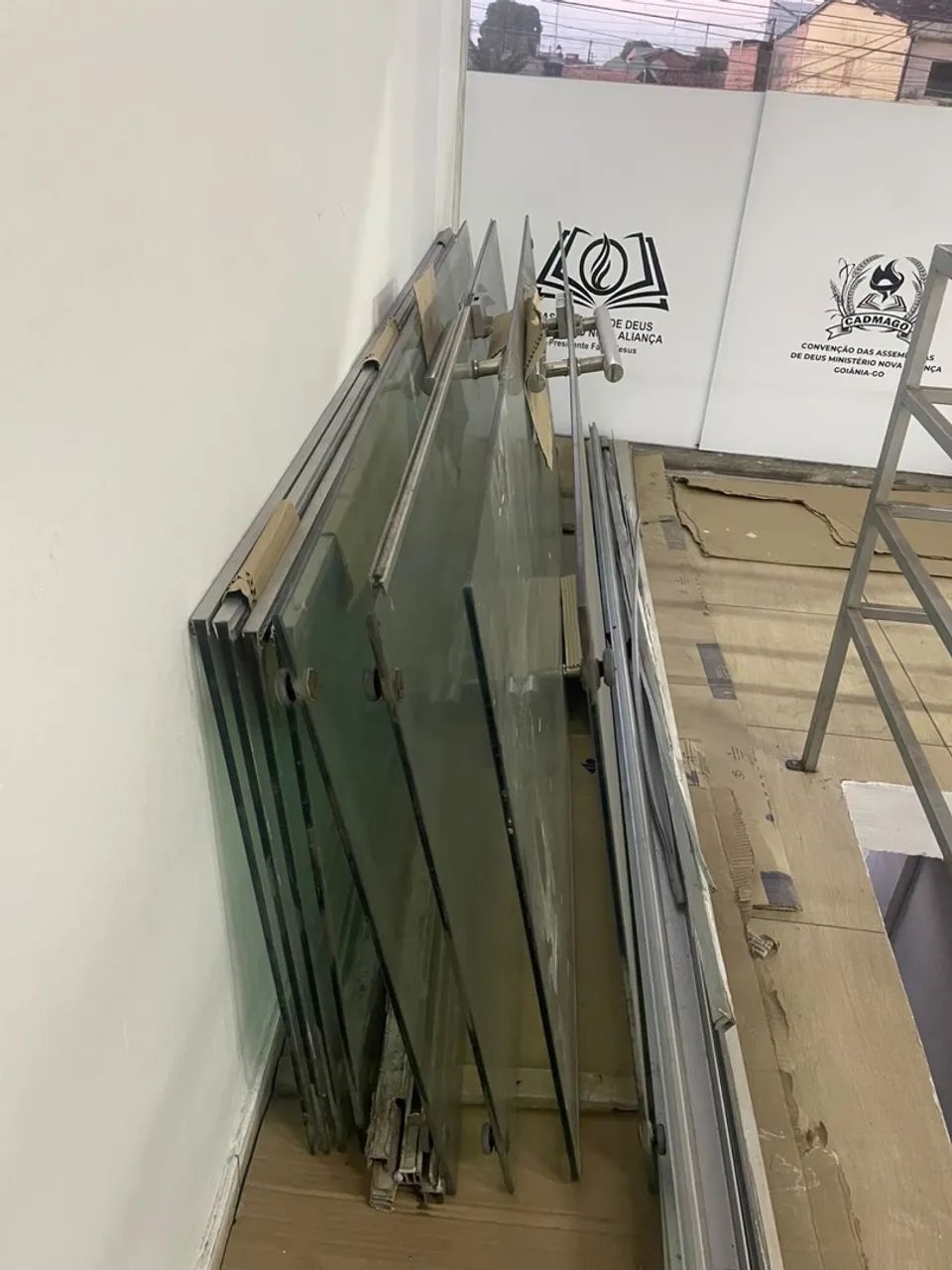 Vendo Portas de vidro  - Foto 4