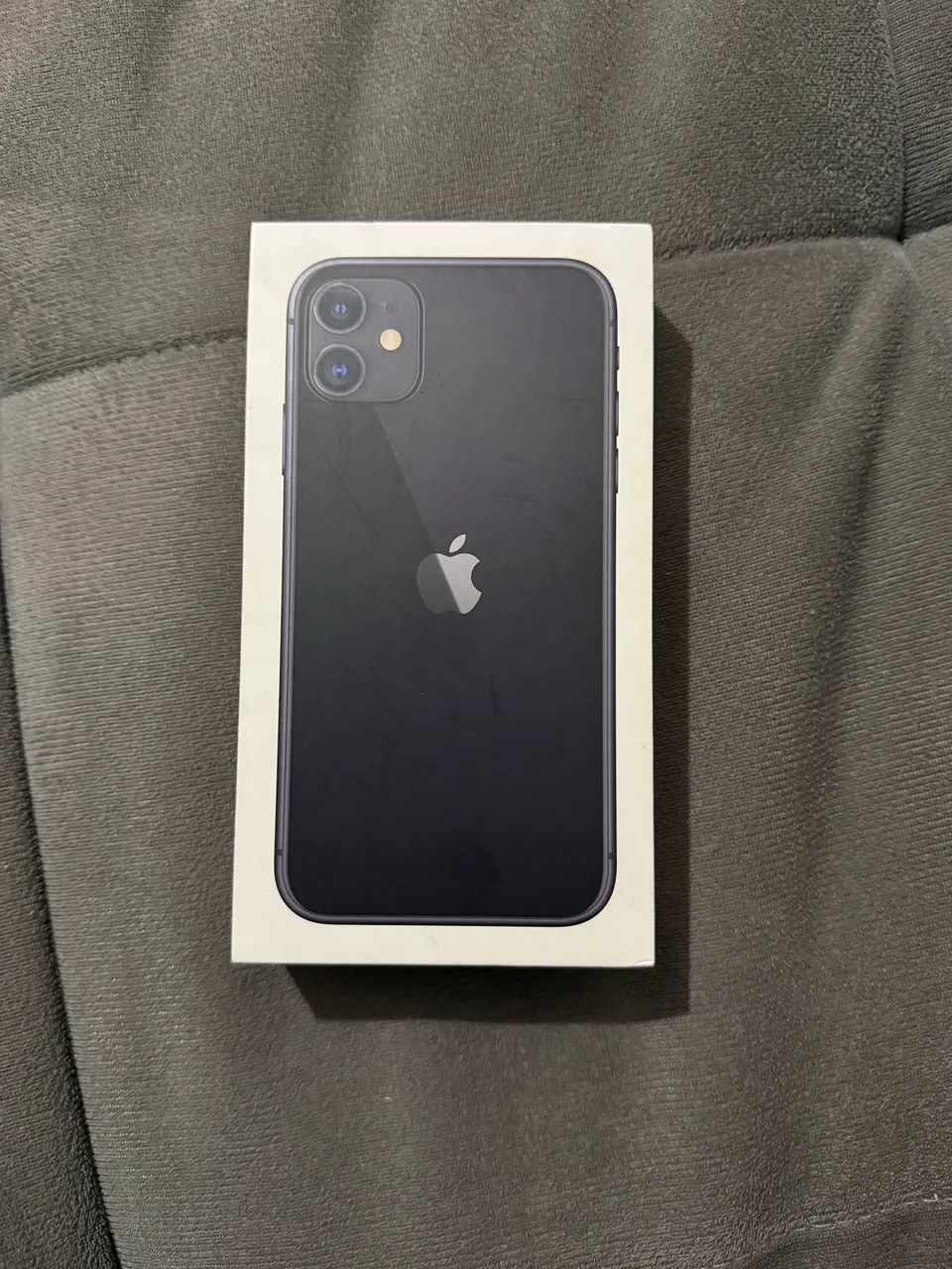 Iphone 11 sem detalhes