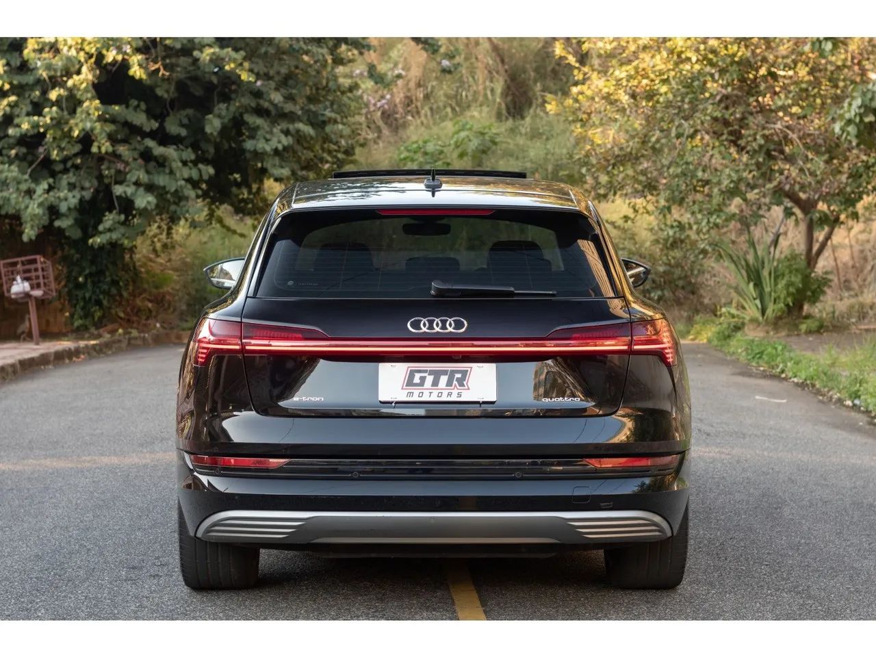 Audi E-Tron Performace Aut. (elétrico) 2020 - Foto 5