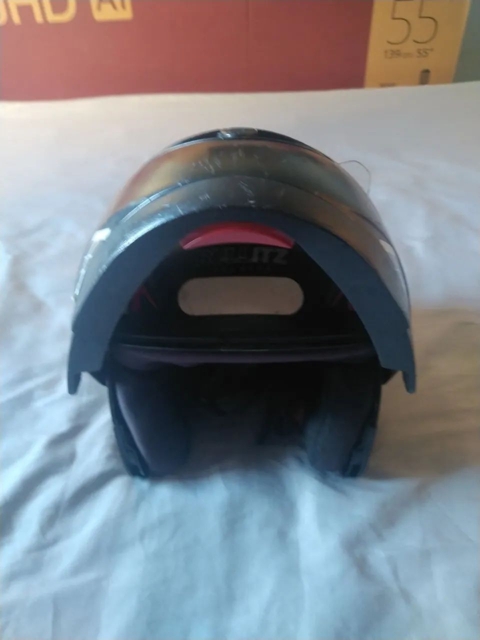 Capacete preto - frente móvel - Foto 2